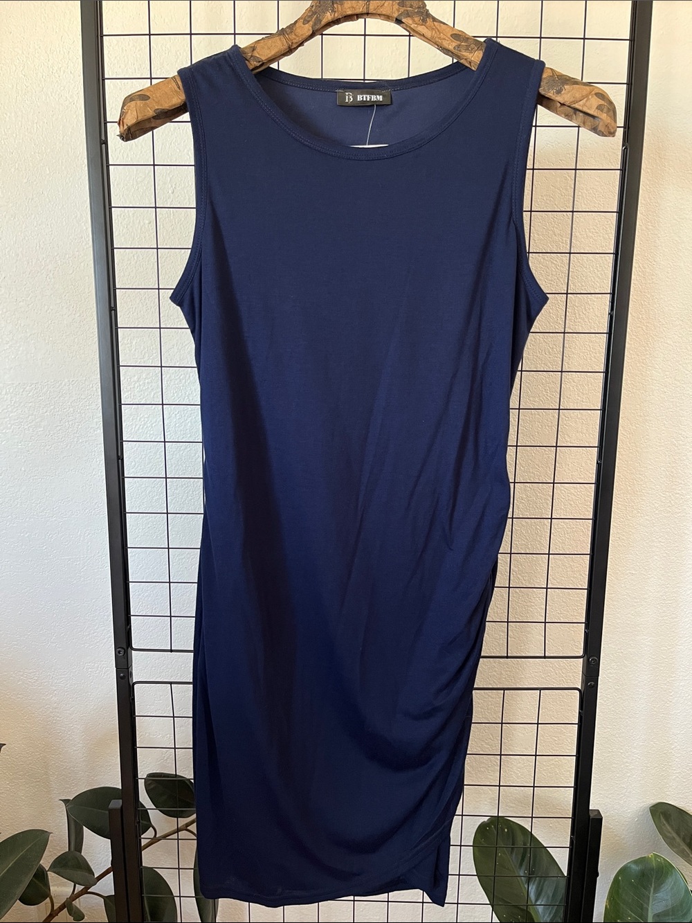 Navy Sleeveless Sheath Dress